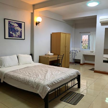Pikul Apartment Hotel Нонг Кай Екстериор снимка