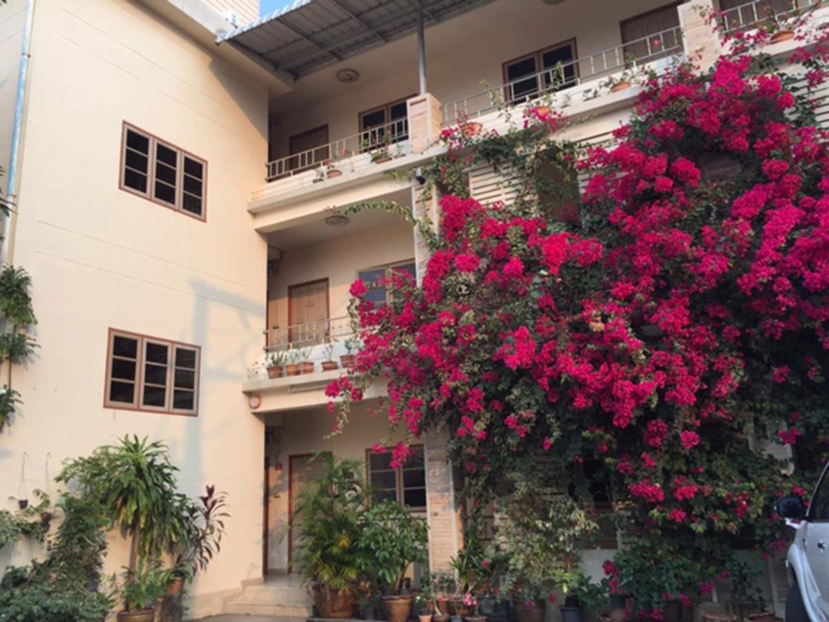 Pikul Apartment Hotel Нонг Кай Екстериор снимка